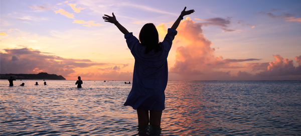 woman pre move visit guam